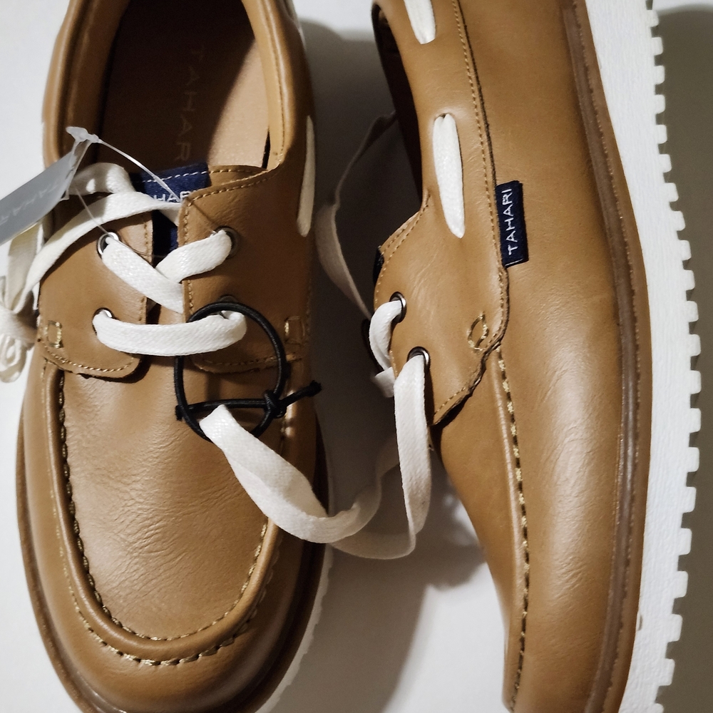 Tahari Cognac Big Boy Leather Casual Boat Shoes with White Laces